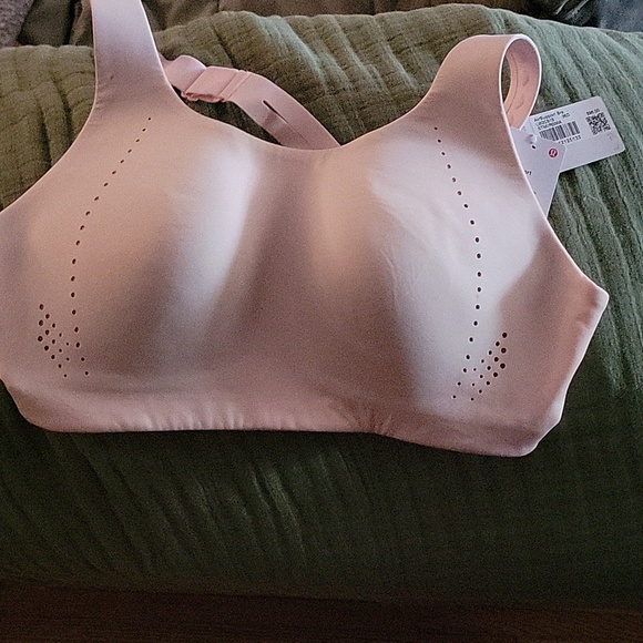 lululemon athletica Other - Lululemon Air Support Bra